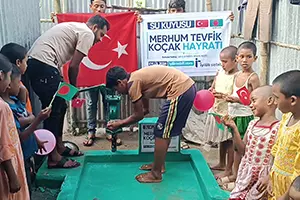 Bangladeş Tulumbalı Kişisel Su Kuyusu